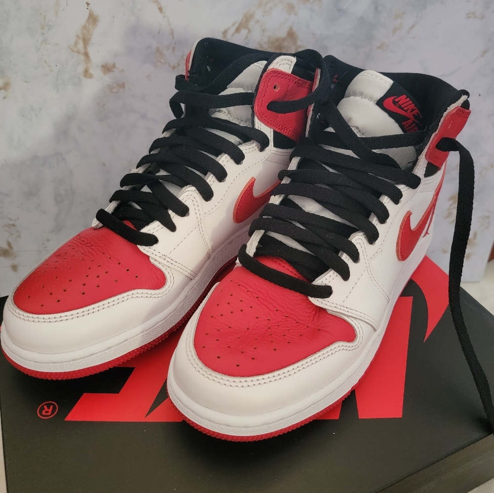Air Jordan 1 Retro High OG GS Heritage